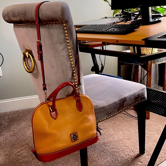 Pebble Grain Collection is renowned rich texture and exceptional leather. - Picture 7 of 8